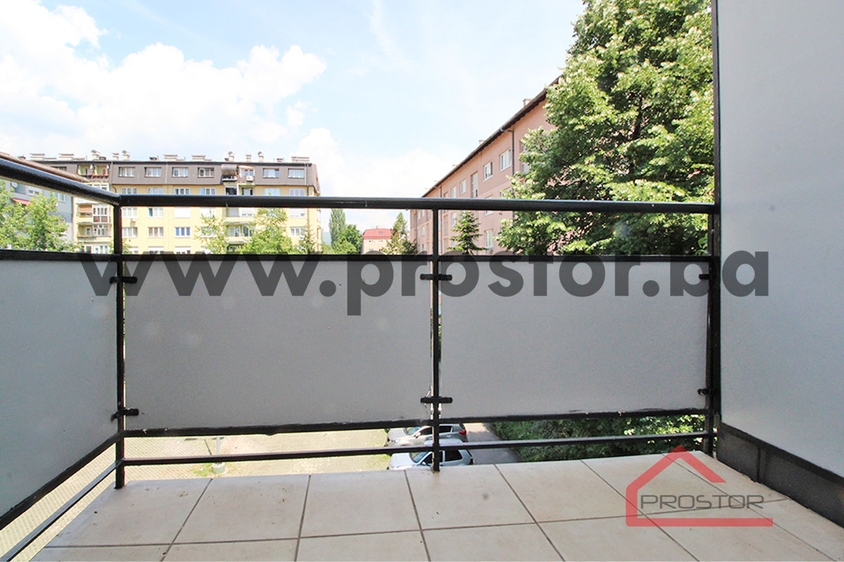 4-Balkon