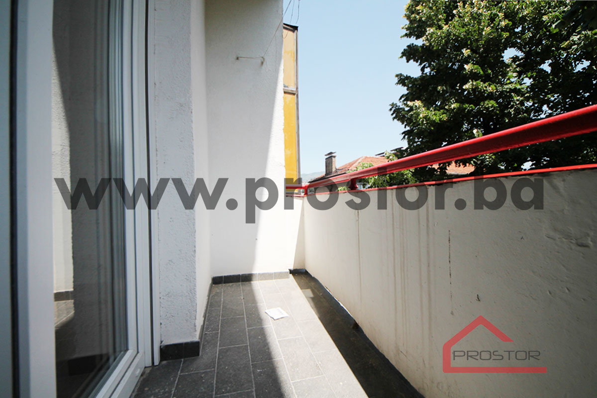 11 Balkon 2