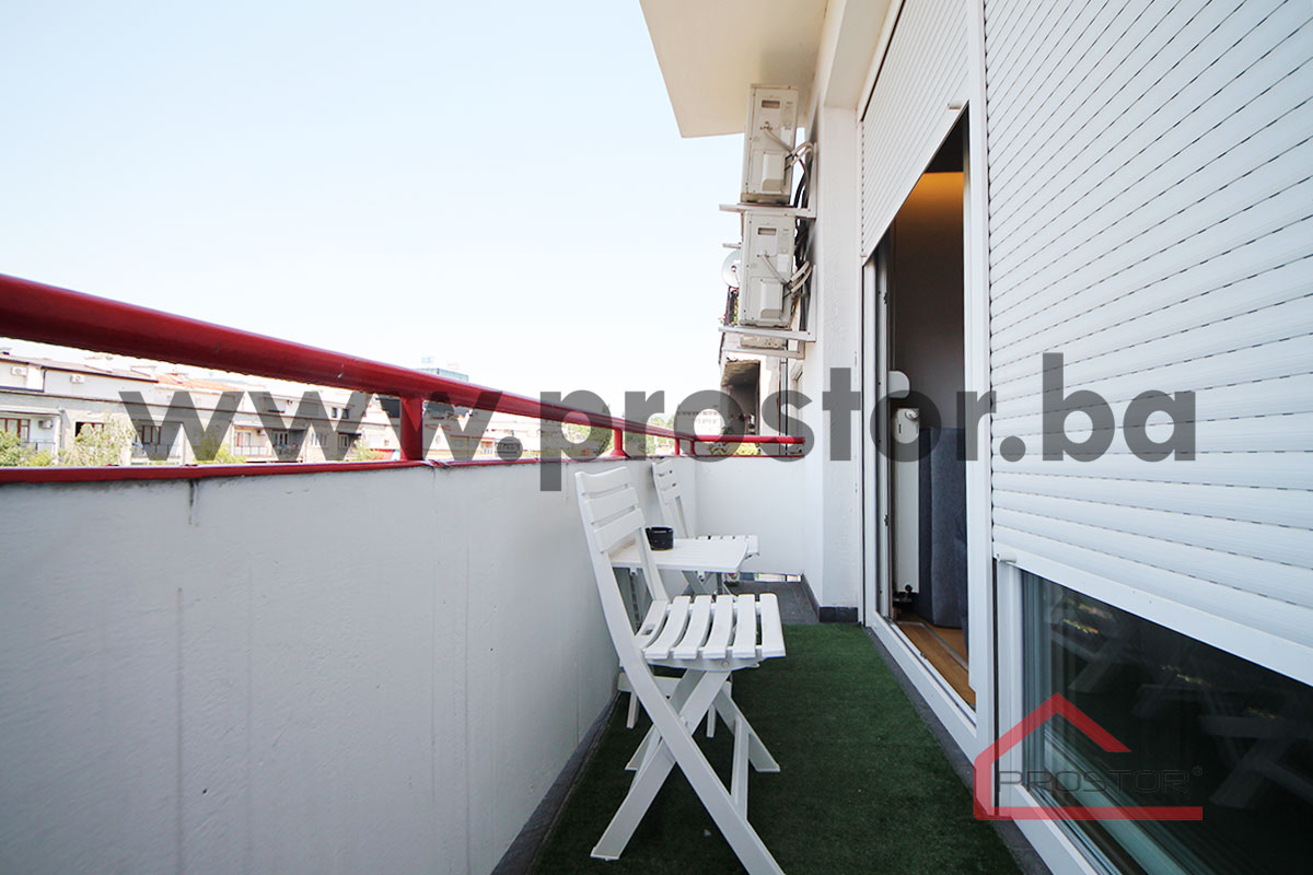 10 Balkon 1