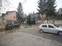 10_ Dvorište