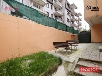 14 Dvorište sl2