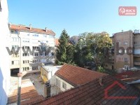 19 Pogled 2