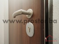 18 Detalj, blindo vrata