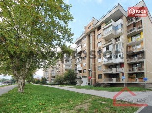 2BDR apartment 71 sq.m., in a residential building with elevator , Mustafe Kamerića street, Dobrinja, Novi Grad, Sarajevo - FOR SALE