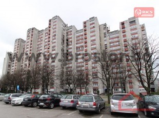 Dvosoban stan sa lođom na prvom spratu, ul. Semira Frašte, Alipašino Polje- B Faza