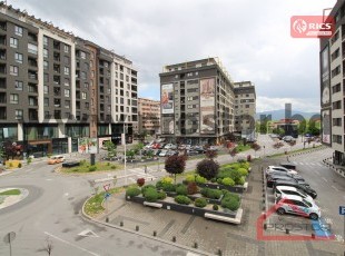 Dvosoban stan sa lođom i garažnim mjestom u naselju „BULEVAR“ Stup. Većina namještaja ostaje na poklon!