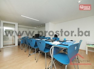 Adaptiran poslovni prostor na vrhunskoj lokaciji u naselju Hrasno, Novo Sarajevo